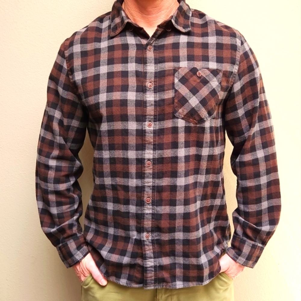 Flannel plaid shirt